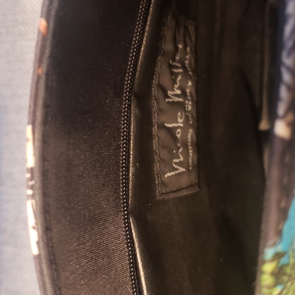 GIORGIO Beverly Hills cosmetic bag - Picture 3 of 4